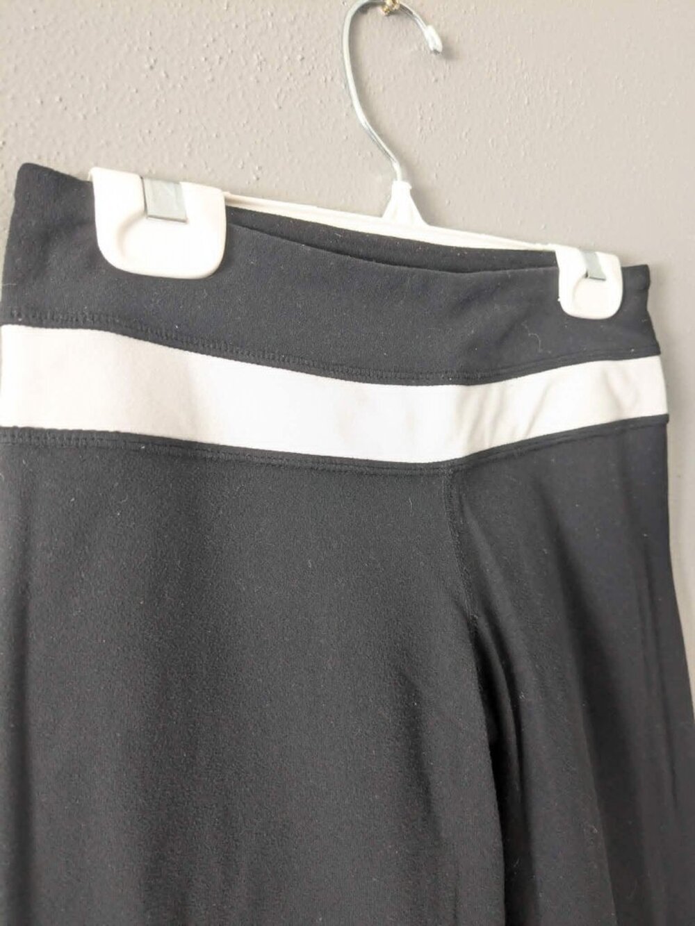 The Original Lululemon Groove Pant *Full-On Luon (Regular) - Picture 3 of 7